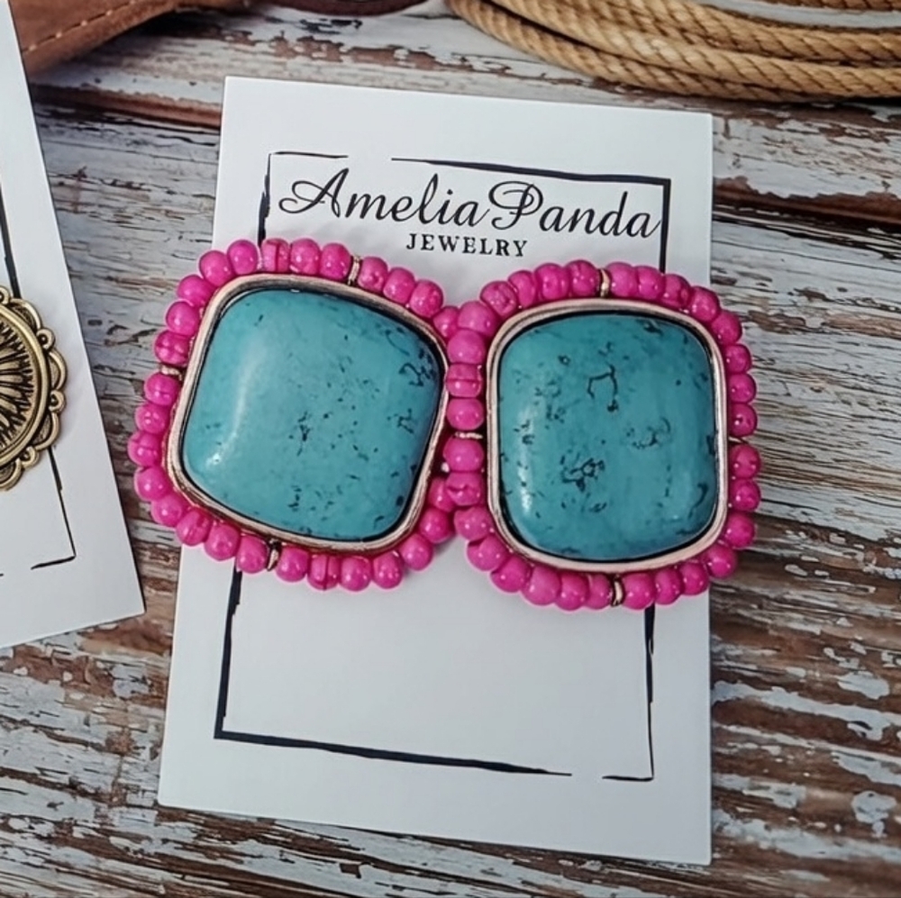 Amelia Panda Turquoise and Pink Jewelry Set 🤠